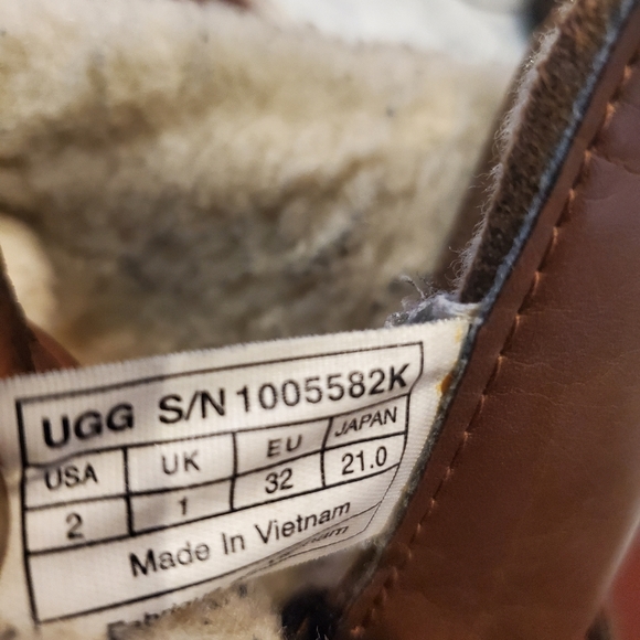 Australian Ugg boots - Picture 3 of 4
